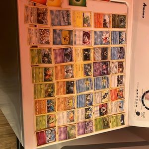 HUGE LOT OF POKÉMON CARDS GOOD COLLECTION SEE PHOTOS